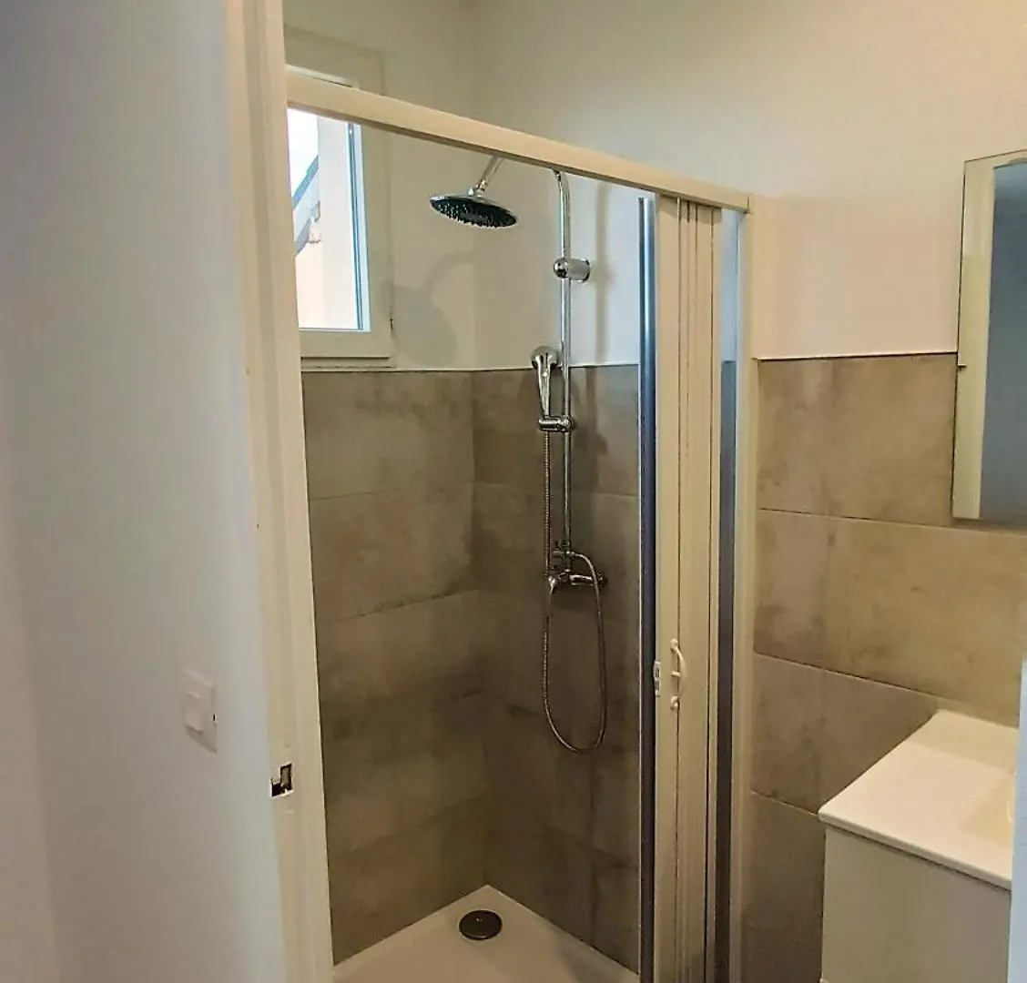 Foucault - Appartements - Au Coeur De Lourdes 0*,